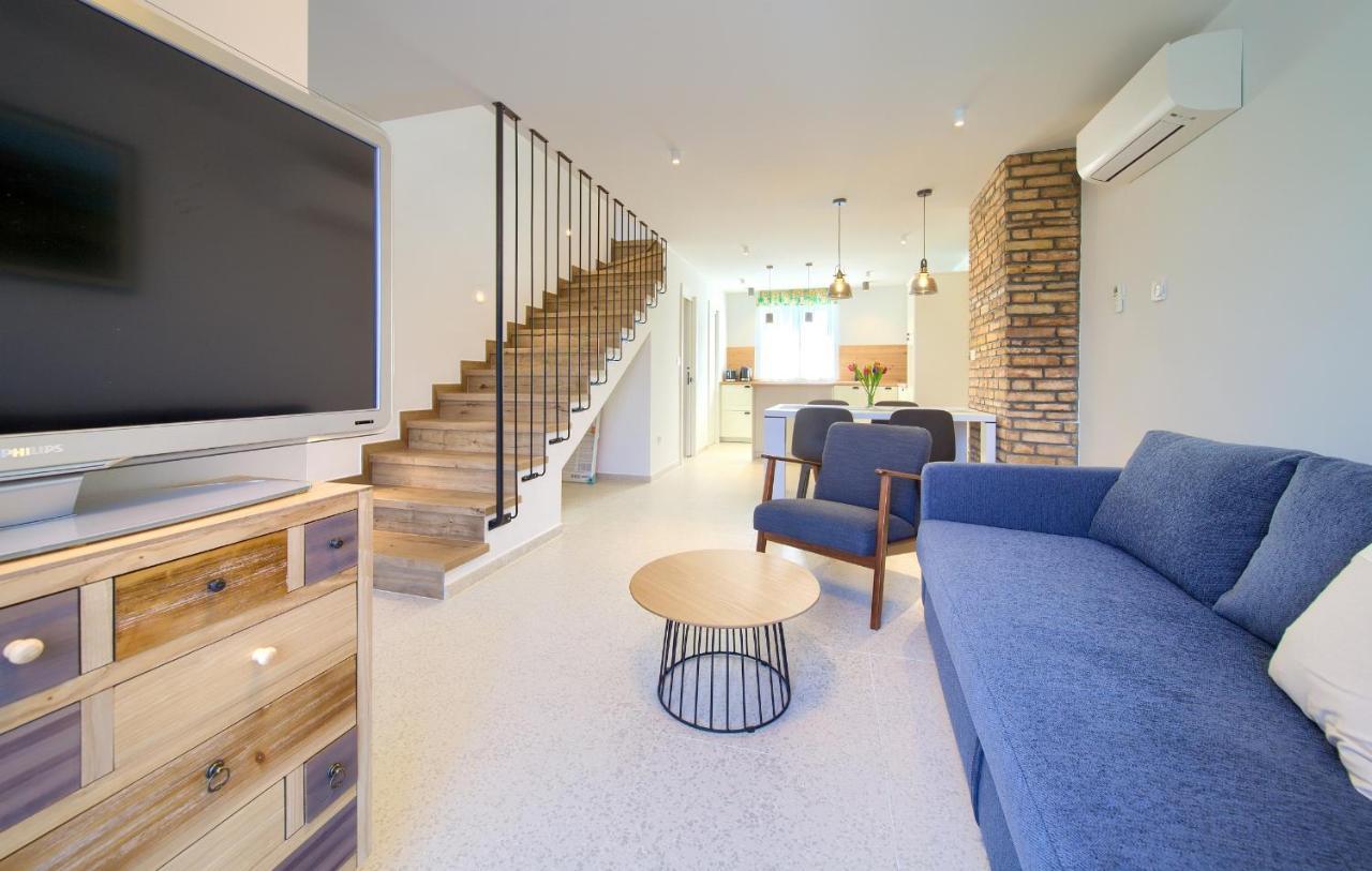 Apartman Placa 奈维斯 外观 照片