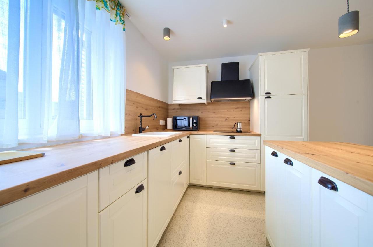 Apartman Placa 奈维斯 外观 照片